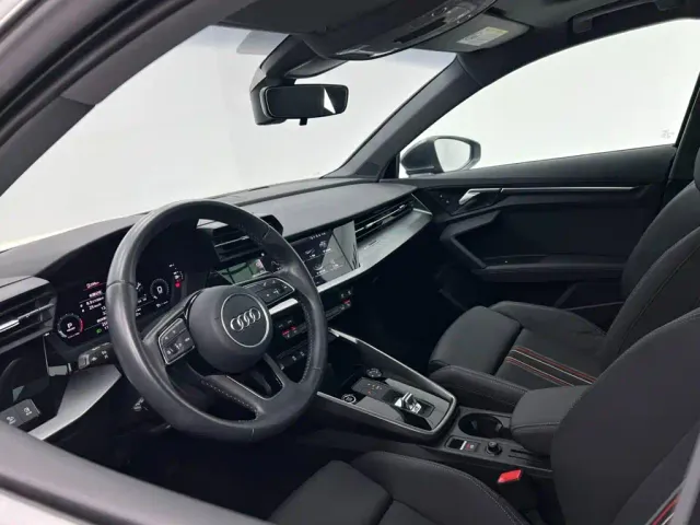 Audi A3 — Фото автомобиля 12