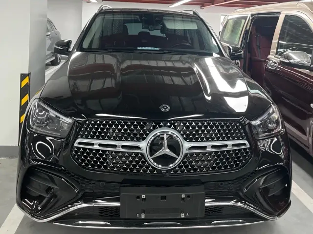 Mercedes-Benz GLE-Class — Фото автомобиля 2