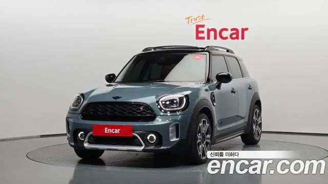 Фотография автомобиля — MINI Countryman