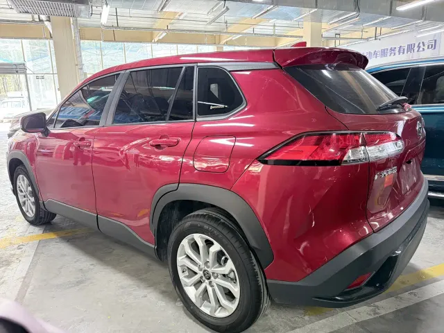 Toyota Frontlander — Фото автомобиля 17