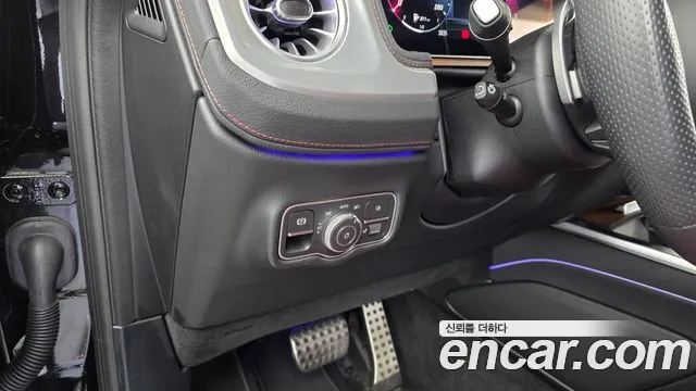 Mercedes-Benz G-Class — Фото автомобиля 16