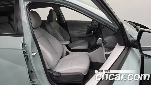 Hyundai Kona Kona (SX2) Бензин 1.6 турбо 2WD — Фото автомобиля 26