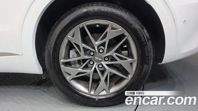 Genesis GV70 — Фото автомобиля 6