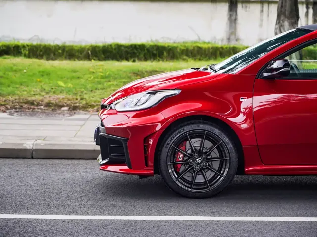 Toyota GR YARIS — Фото автомобиля 18