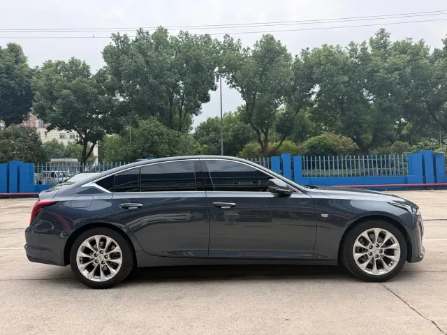 Cadillac CT5 — Фото автомобиля 10