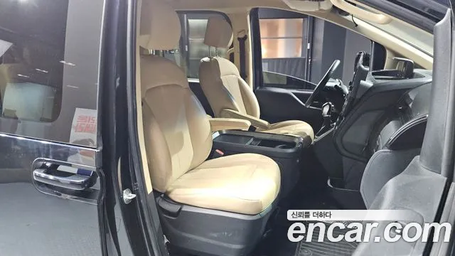 Hyundai Staria Staria L3.5 Карго 5 мест — Фото автомобиля 9