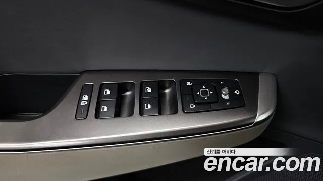 Kia EV6 — Фото автомобиля 24