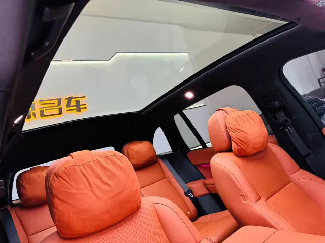 Li Auto L6 — Фото автомобиля 16