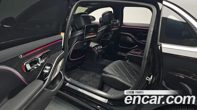 Mercedes-Benz S-Class — Фото автомобиля 7
