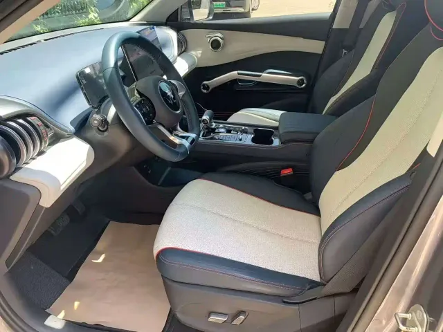 BYD Yuan PLUS — Фото автомобиля 4