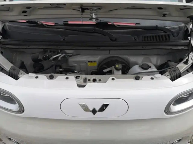 Wuling Hongguang Mini EV — Фото автомобиля 19