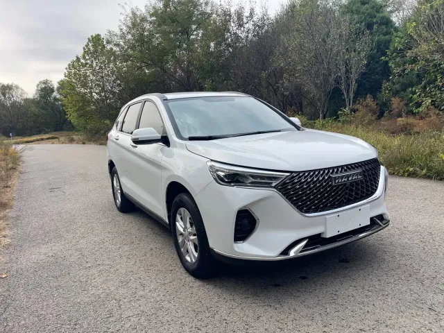Haval M6 — Фото автомобиля 3
