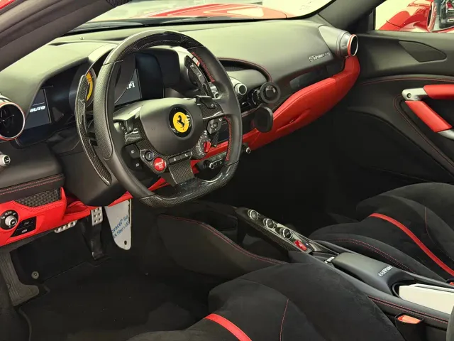 Ferrari F8 — Фото автомобиля 13
