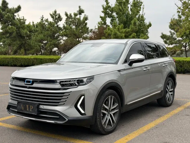 Bestune T99 — Фото автомобиля 4