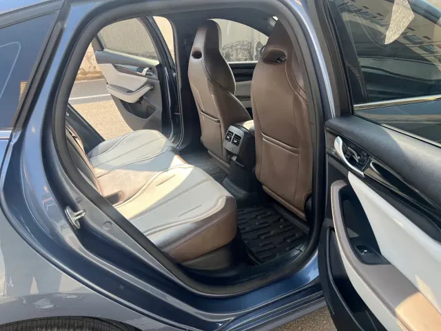 BYD Qin PLUS — Фото автомобиля 7
