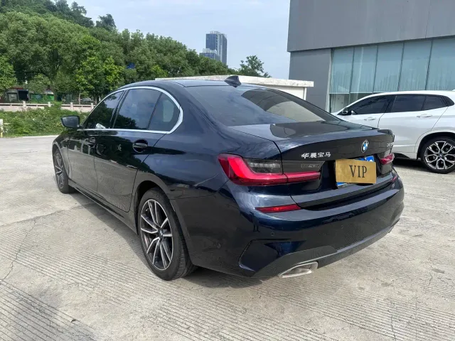 BMW 3 Series — Фото автомобиля 7