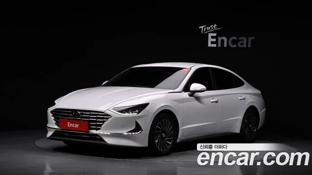 Фотография автомобиля — Hyundai Sonata DN8