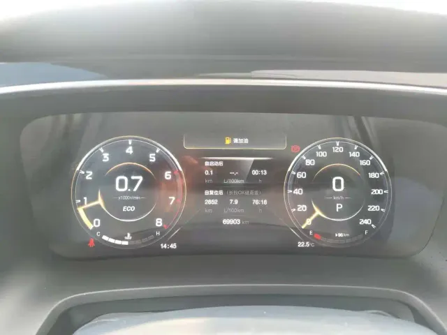 GAC Trumpchi M8 — Фото автомобиля 23