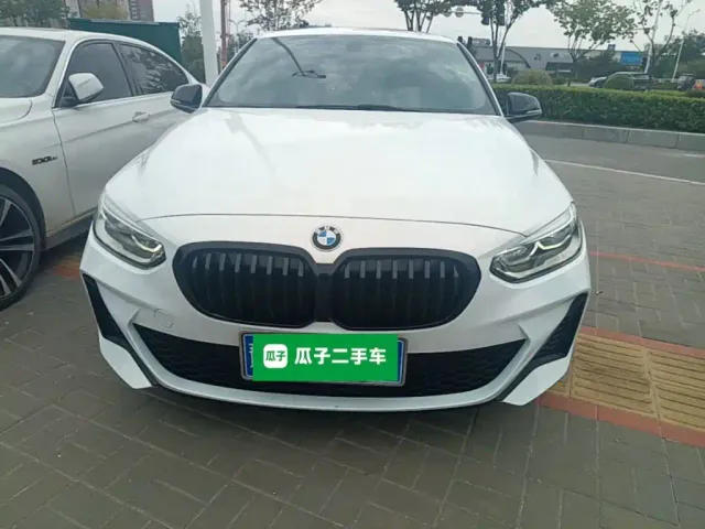 BMW 1 Series — Фото автомобиля 2