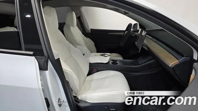 Tesla Model Y Модель Y — Фото автомобиля 7