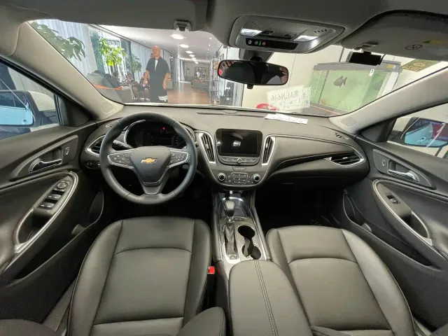 Chevrolet Malibu XL — Фото автомобиля 13