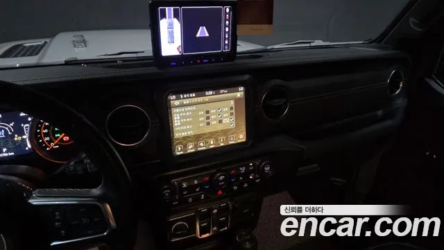 Jeep Wrangler Wrangler (JL) — Фото автомобиля 14