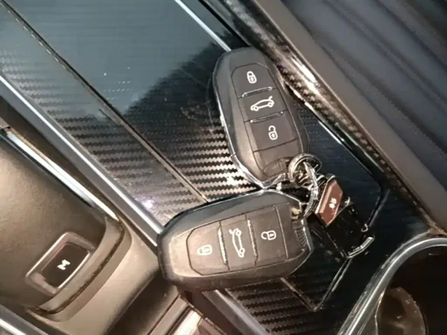 Peugeot 508 — Фото автомобиля 8