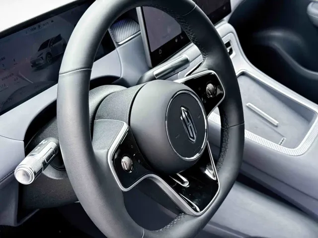 Shangjie SUV — Фото автомобиля 10