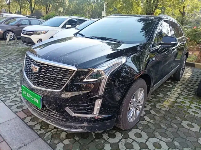 Фотография автомобиля — Cadillac XT5