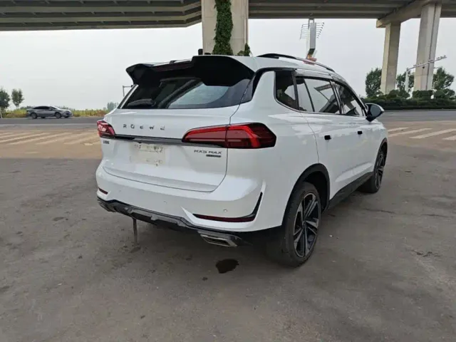 Roewe RX5 Max — Фото автомобиля 6
