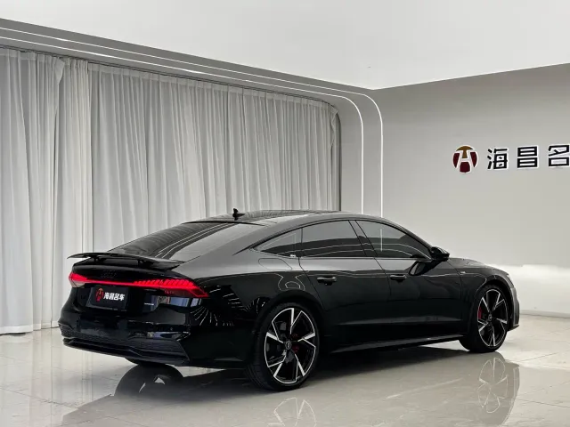Audi A7 — Фото автомобиля 14