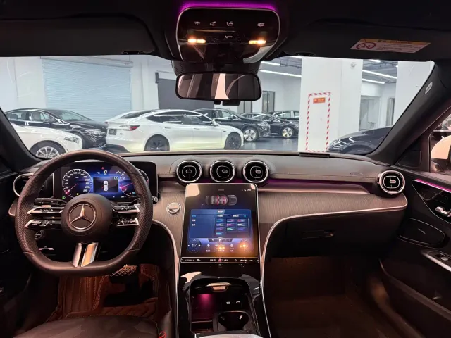 Mercedes-Benz C-Class — Фото автомобиля 8
