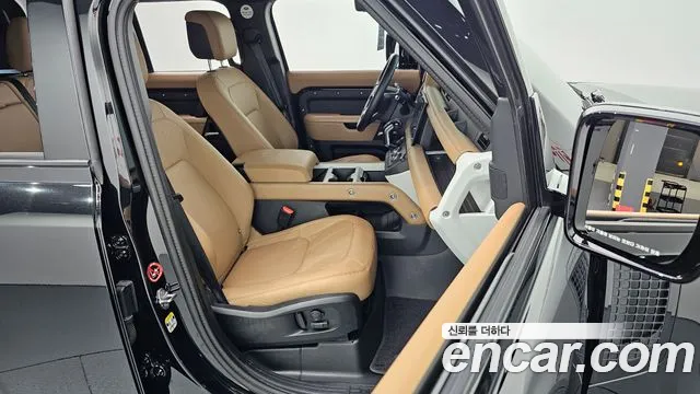Land Rover Defender L663 — Фото автомобиля 15