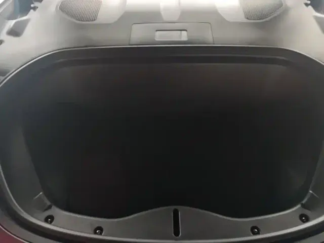 Xiaomi SU7 — Фото автомобиля 10
