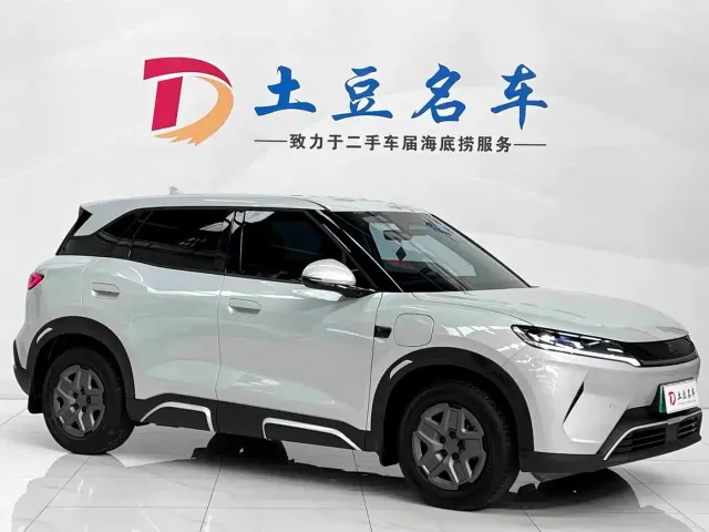 BYD Yuan UP — Фото автомобиля 3