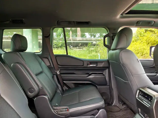 Toyota Prado — Фото автомобиля 13