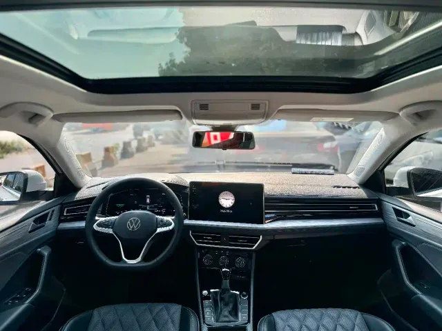Volkswagen Sagitar — Фото автомобиля 16