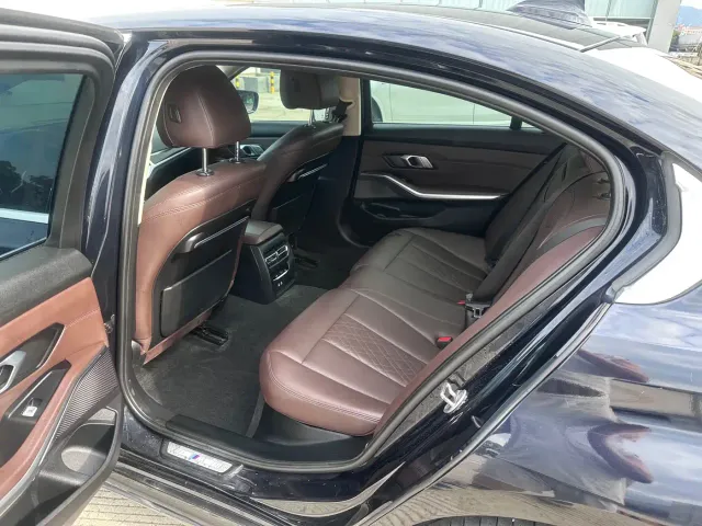 BMW 3 Series — Фото автомобиля 5