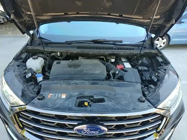 Ford Edge — Фото автомобиля 19