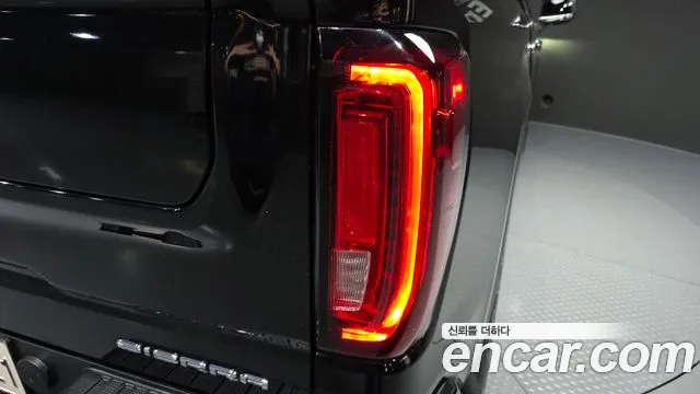 GMC Sierra — Фото автомобиля 21