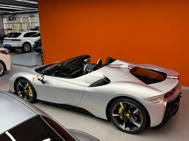 Ferrari SF90 — Фото автомобиля 28