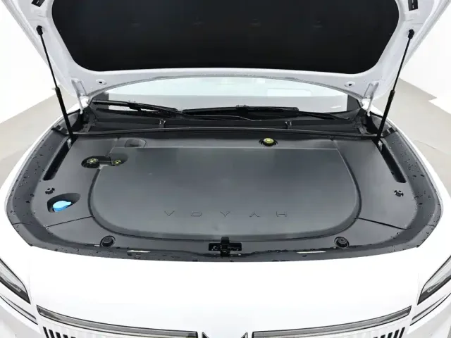 Voyah Auto VOYAH Zhuiguang L 2025 Model Chase Light L — Фото автомобиля 16