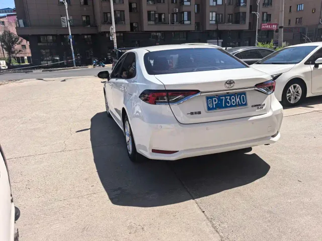 Toyota Corolla 2021 1.2T S-CVT Elite PLUS Edition — Фото автомобиля 6