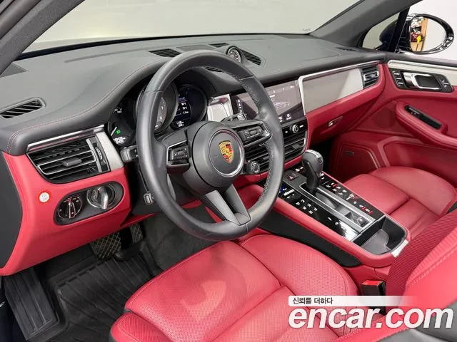 Porsche Macan — Фото автомобиля 7