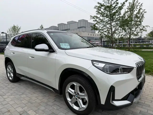 BMW X1 — Фото автомобиля 10