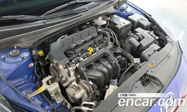Hyundai Avante CN7 — Фото автомобиля 9