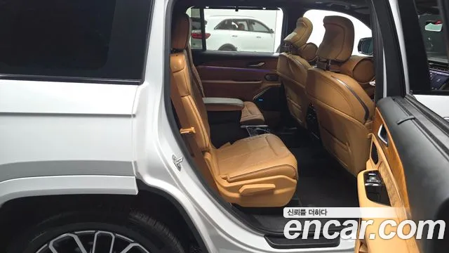 Jeep Cherokee WL — Фото автомобиля 11
