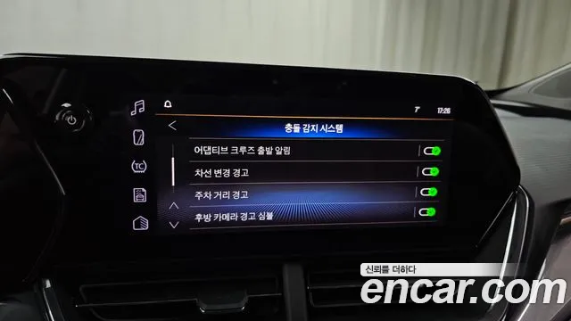 ChevroletGMDaewoo Trax Trax Кроссовер — Фото автомобиля 15