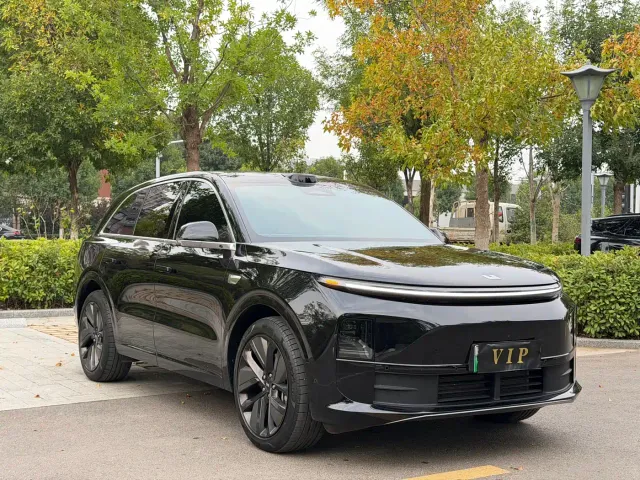 Li Auto L6 — Фото автомобиля 3