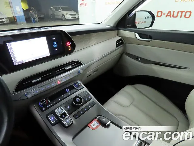 Hyundai Palisade Palisade Дизель 2.2 2WD — Фото автомобиля 10